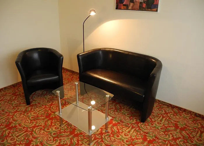 Hotel Restaurant Schachener Hof 3*